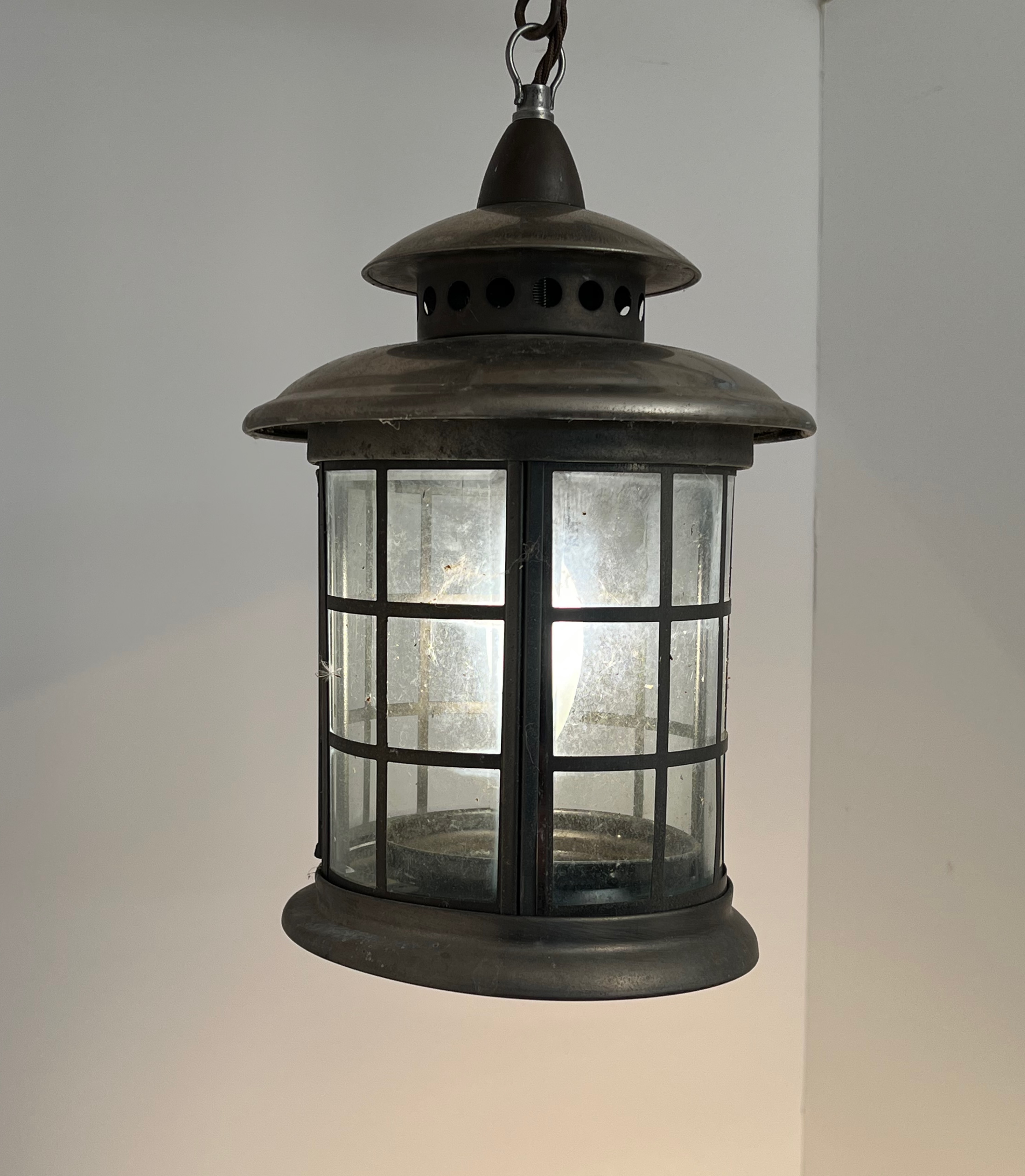 Retro Lantern — asset 0028-0001